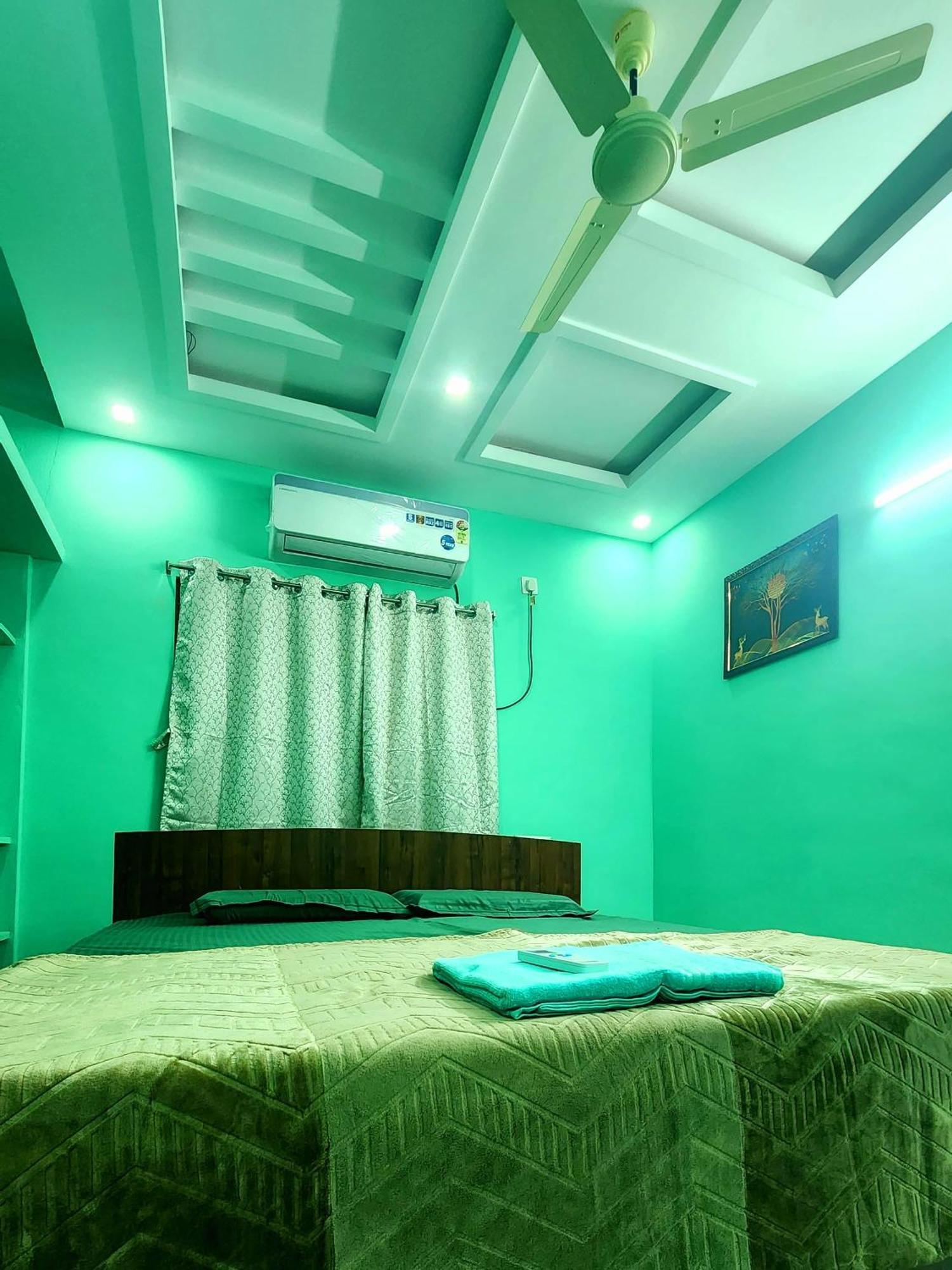 Ruhithahomestay- Ac Rooms-Free Wifi- Android Tv - Near To Alipiri- Door Service Tirupati Exterior foto